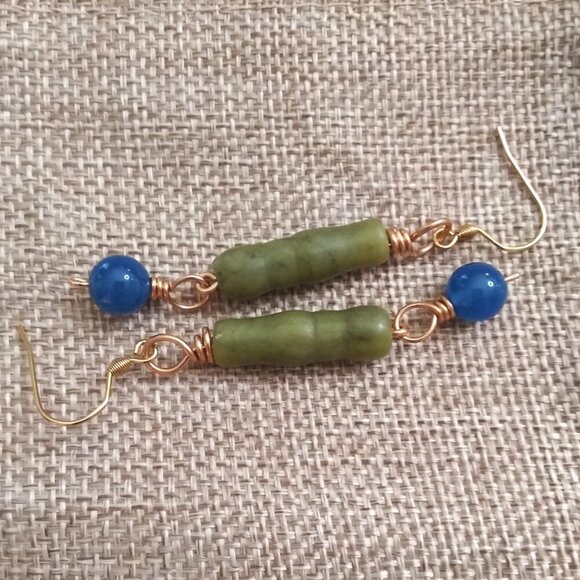 Unique Fall Magic! Sleek Sage Green Jasper + Blue Agate Dangle Earrings - Picture 1 of 5